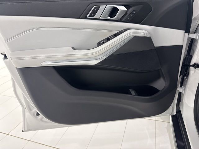 Certified 2023 BMW X5 xDrive40i w/ Premium Package image 10