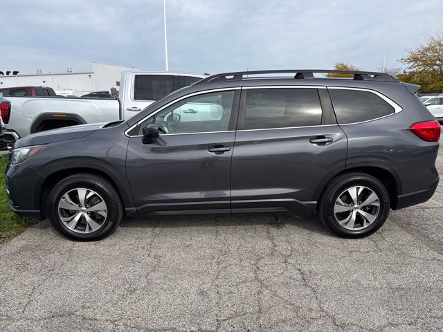 Used 2021 Subaru Ascent Premium w/ Convenience Package AWD/4WD image 3