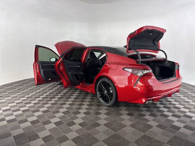 Used 2024 Toyota Camry XSE image 18