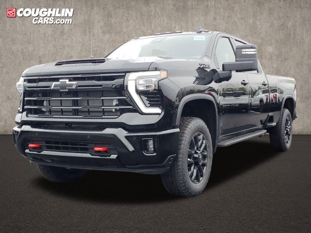 New 2026 Chevrolet Silverado 3500 LTZ w/ LTZ Plus Package