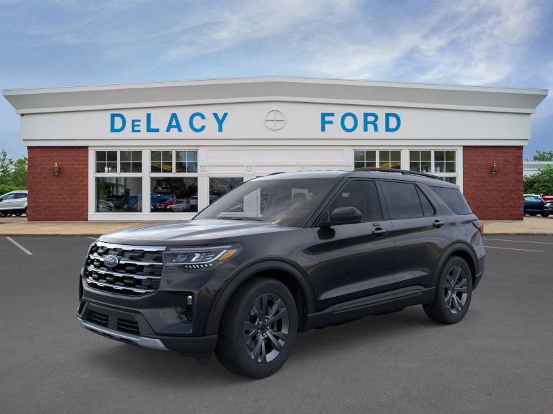 New 2026 Ford Explorer Active w/ Active Comfort Package image 2