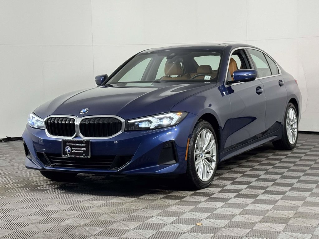 Used 2024 BMW 330i xDrive Sedan w/ Convenience Package AWD/4WD image 7