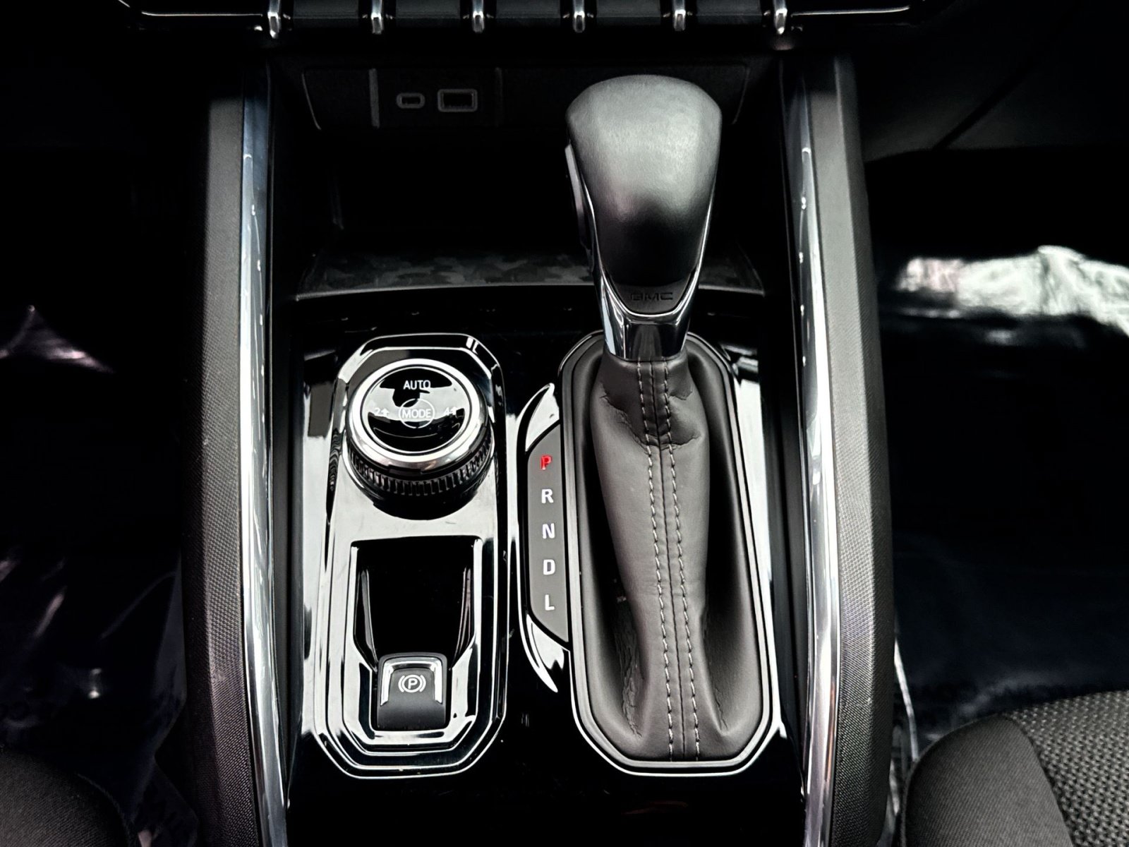 New 2026 GMC Canyon Elevation AWD/4WD image 22