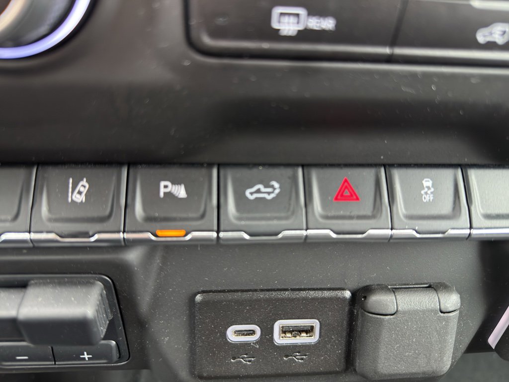 Used 2025 Chevrolet Silverado 2500 W/T w/ WT/CX Safety Package image 39