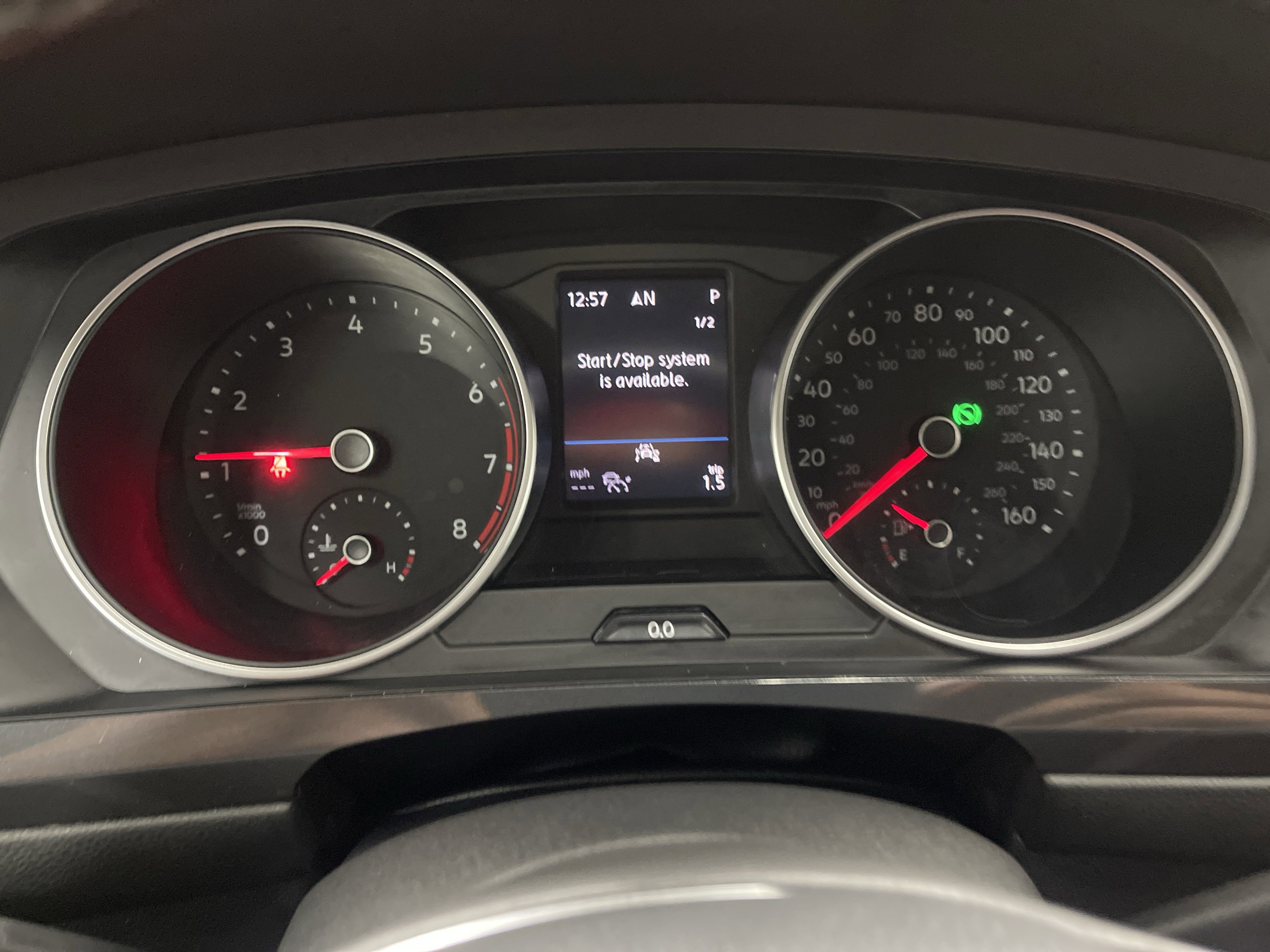 Used 2021 Volkswagen Tiguan SE image 32