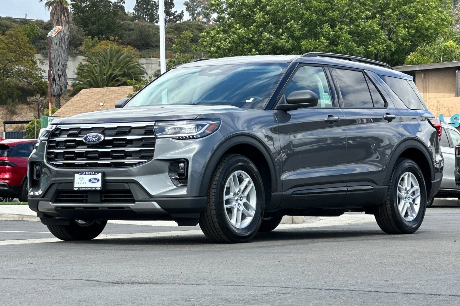 New 2026 Ford Explorer Active w/ Active Comfort Package RWD image 7
