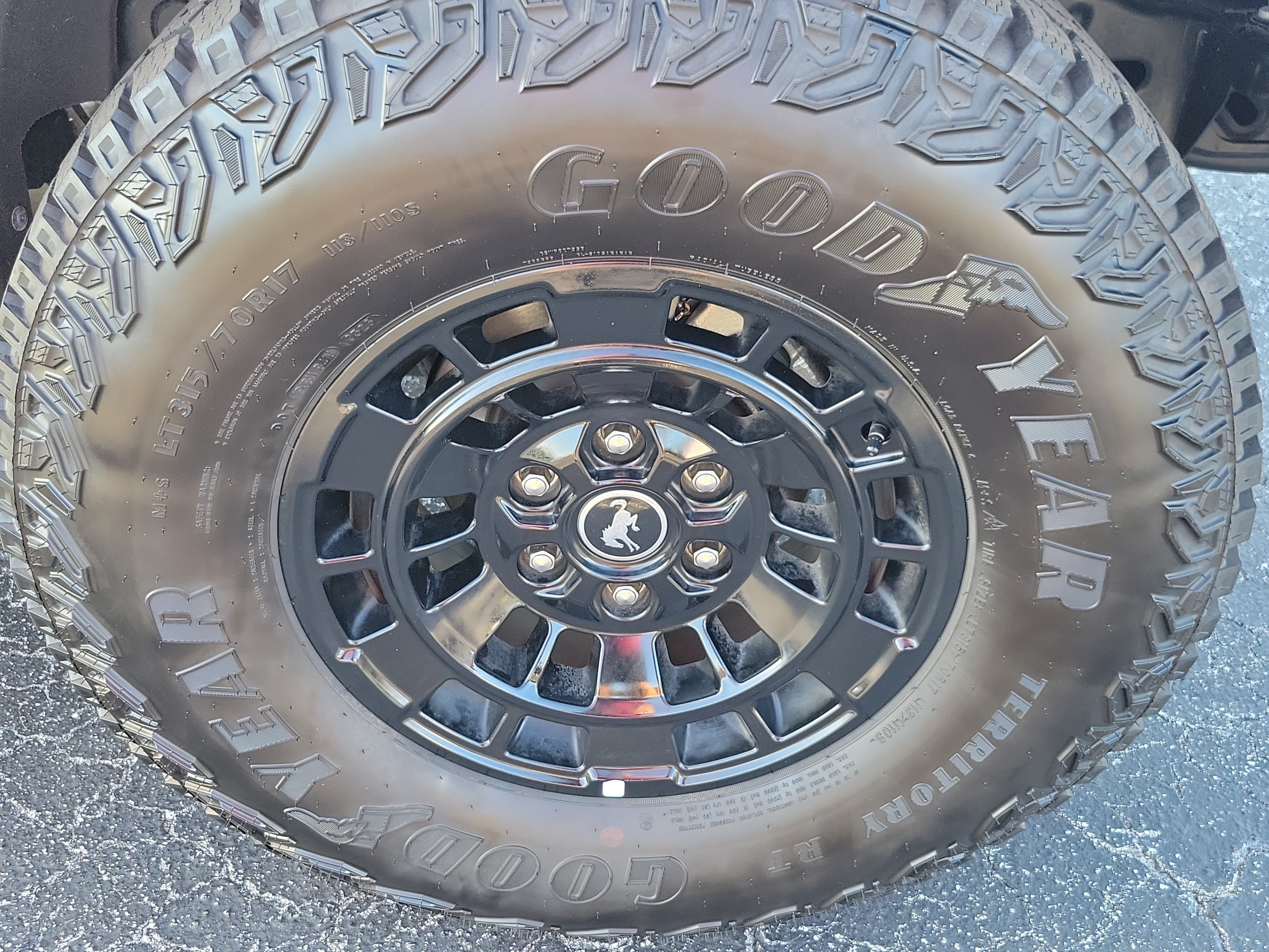 Used 2026 Ford Bronco Badlands AWD/4WD image 7