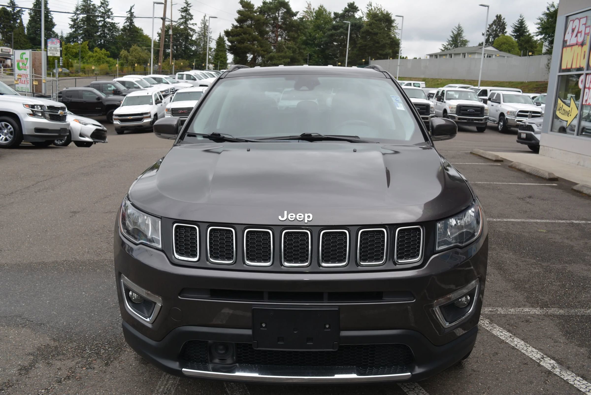 Used 2021 Jeep Compass Limited image 2