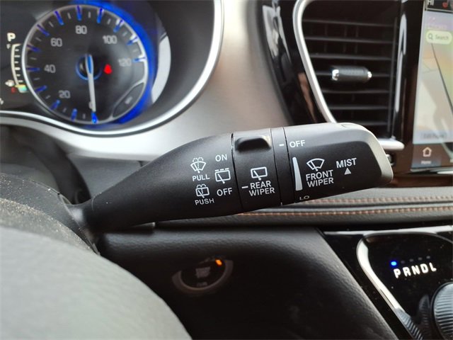 New 2026 Chrysler Pacifica Pinnacle image 28