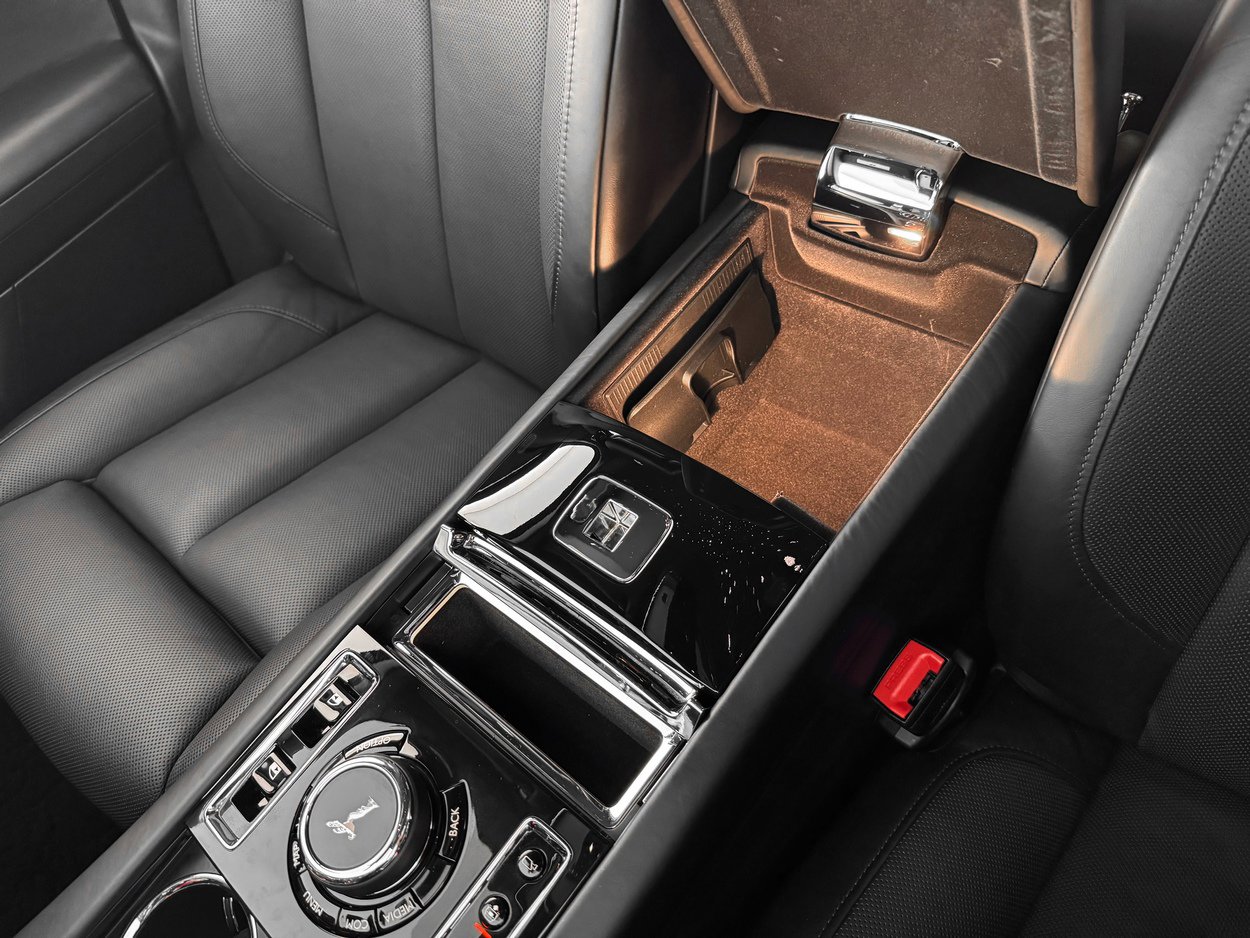 Certified 2022 Rolls-Royce Ghost image 24