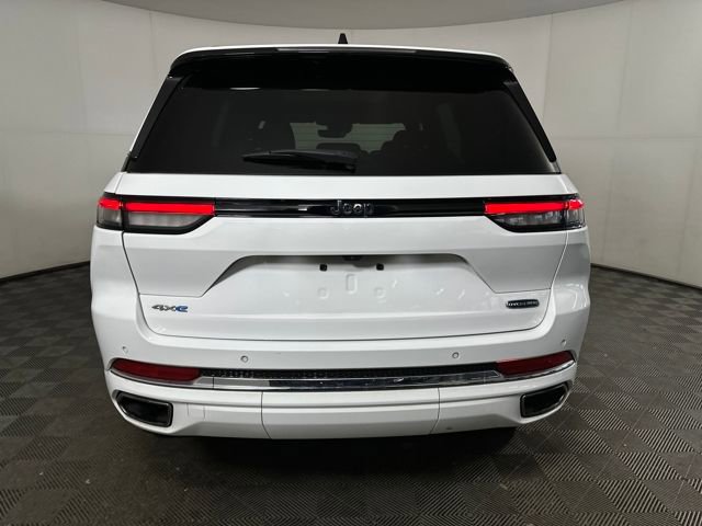 Used 2023 Jeep Grand Cherokee Overland image 4