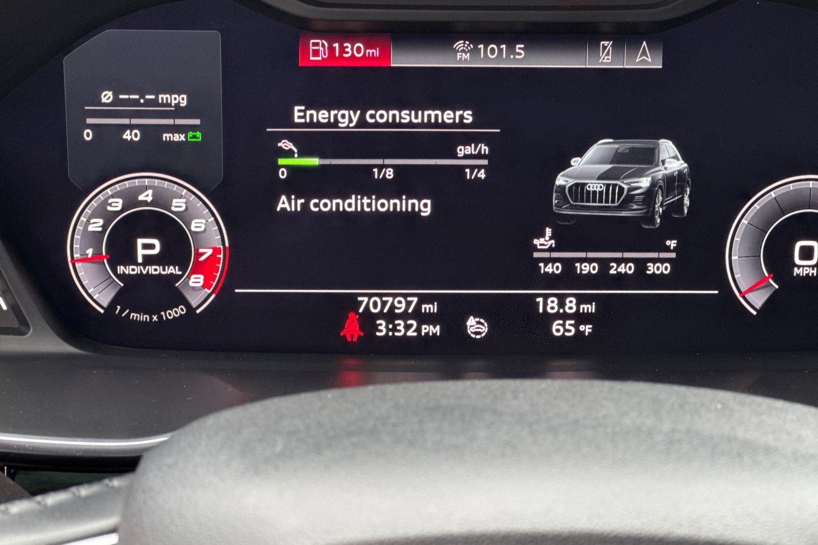 Used 2020 Audi Q3 2.0T Premium Plus w/ Premium Plus Package image 27