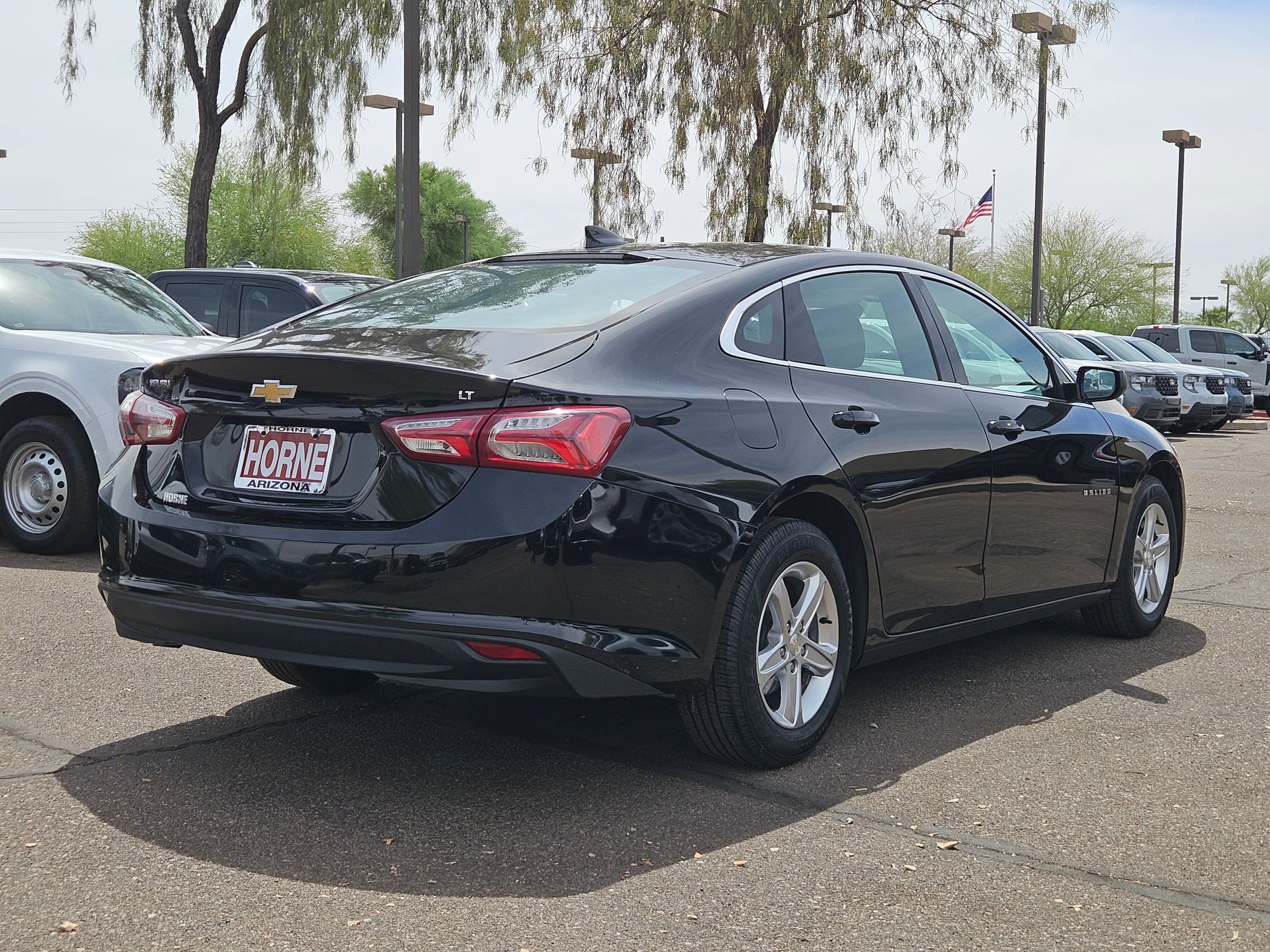 Used 2022 Chevrolet Malibu LT FWD image 5