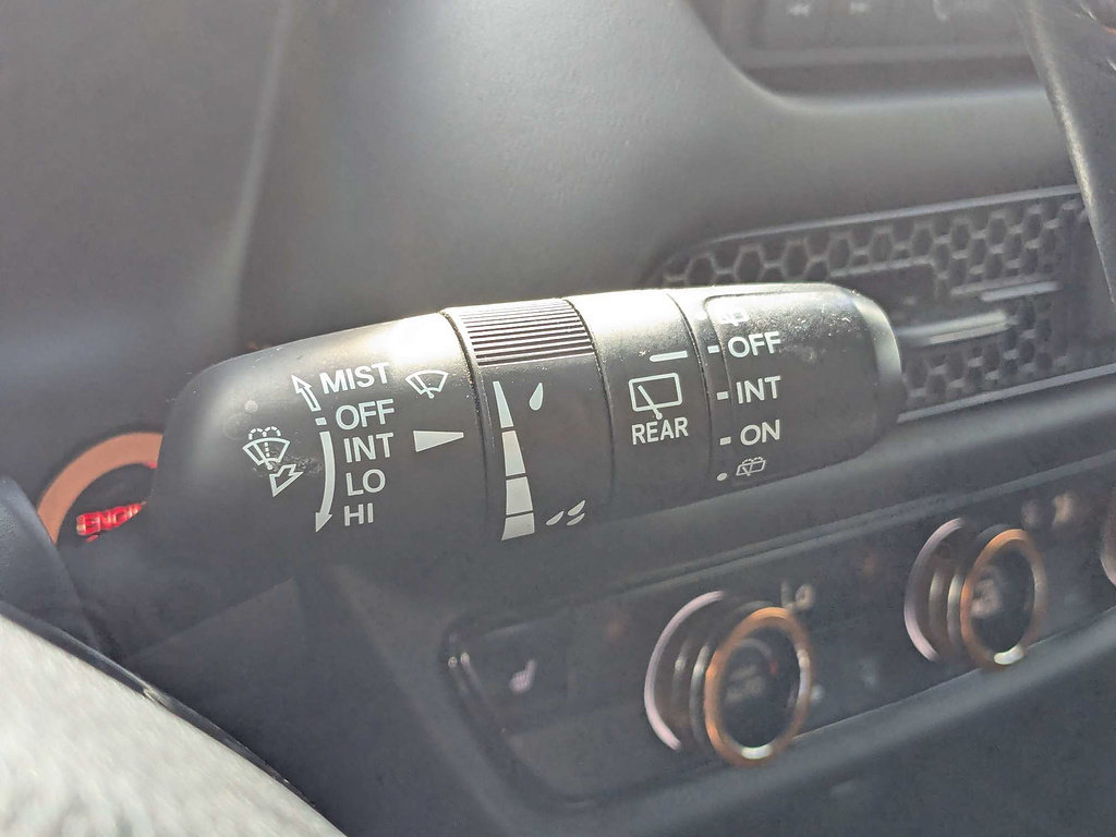 Used 2023 Honda HR-V Sport image 26