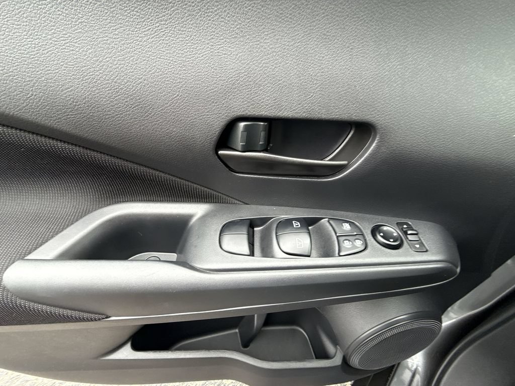 Used 2024 Nissan Kicks S FWD image 29