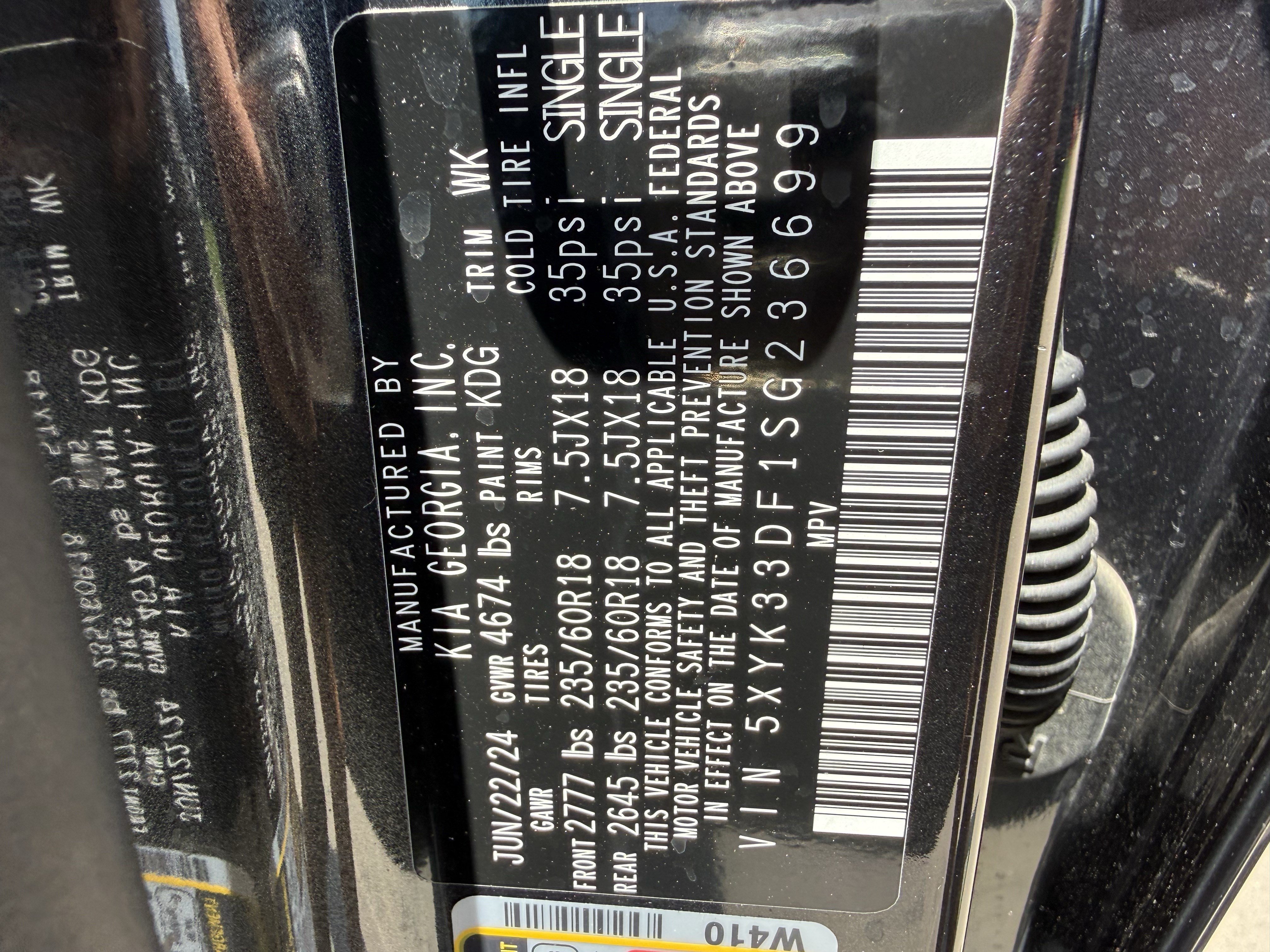 Used 2025 Kia Sportage EX FWD image 35