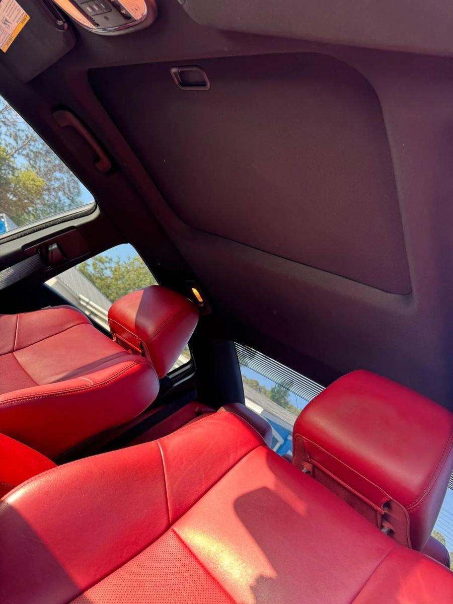 Used 2013 Dodge Charger R/T image 21