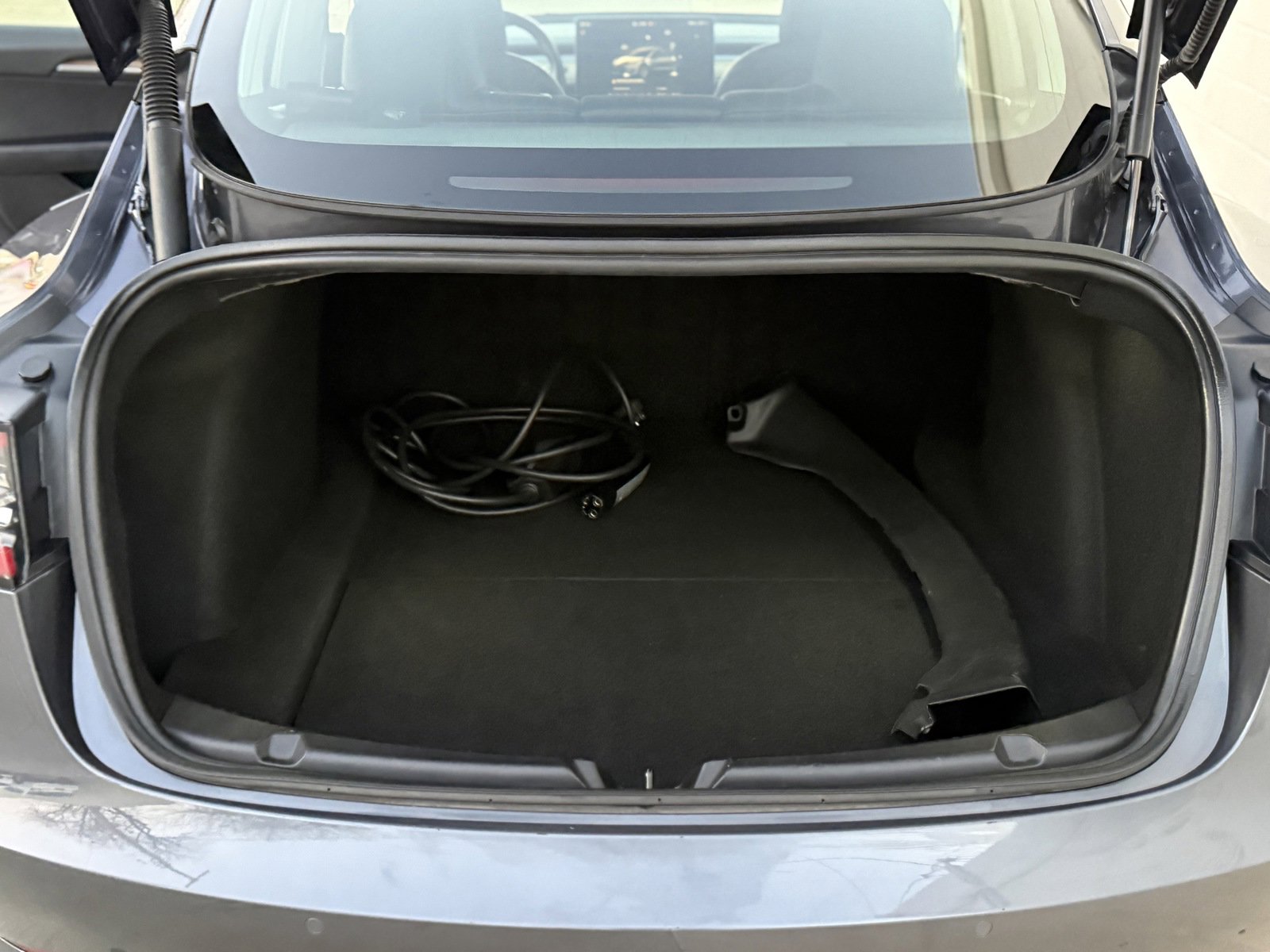 Used 2022 Tesla Model 3 Long Range image 25