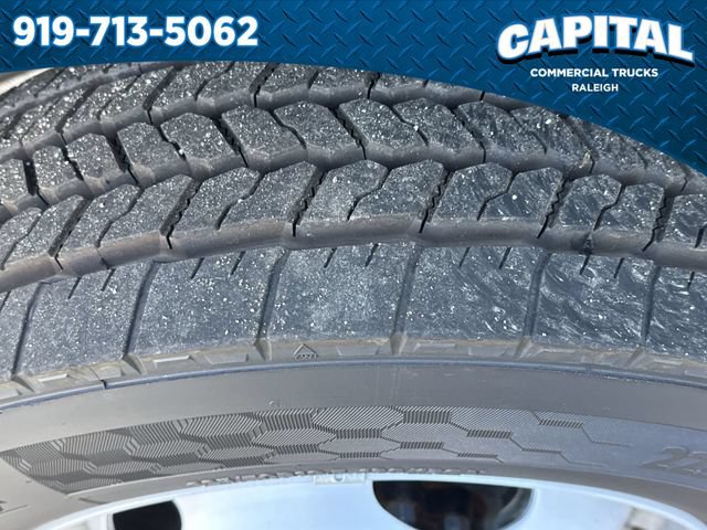 New 2026 Ford F550 4x4 Crew Cab image 16