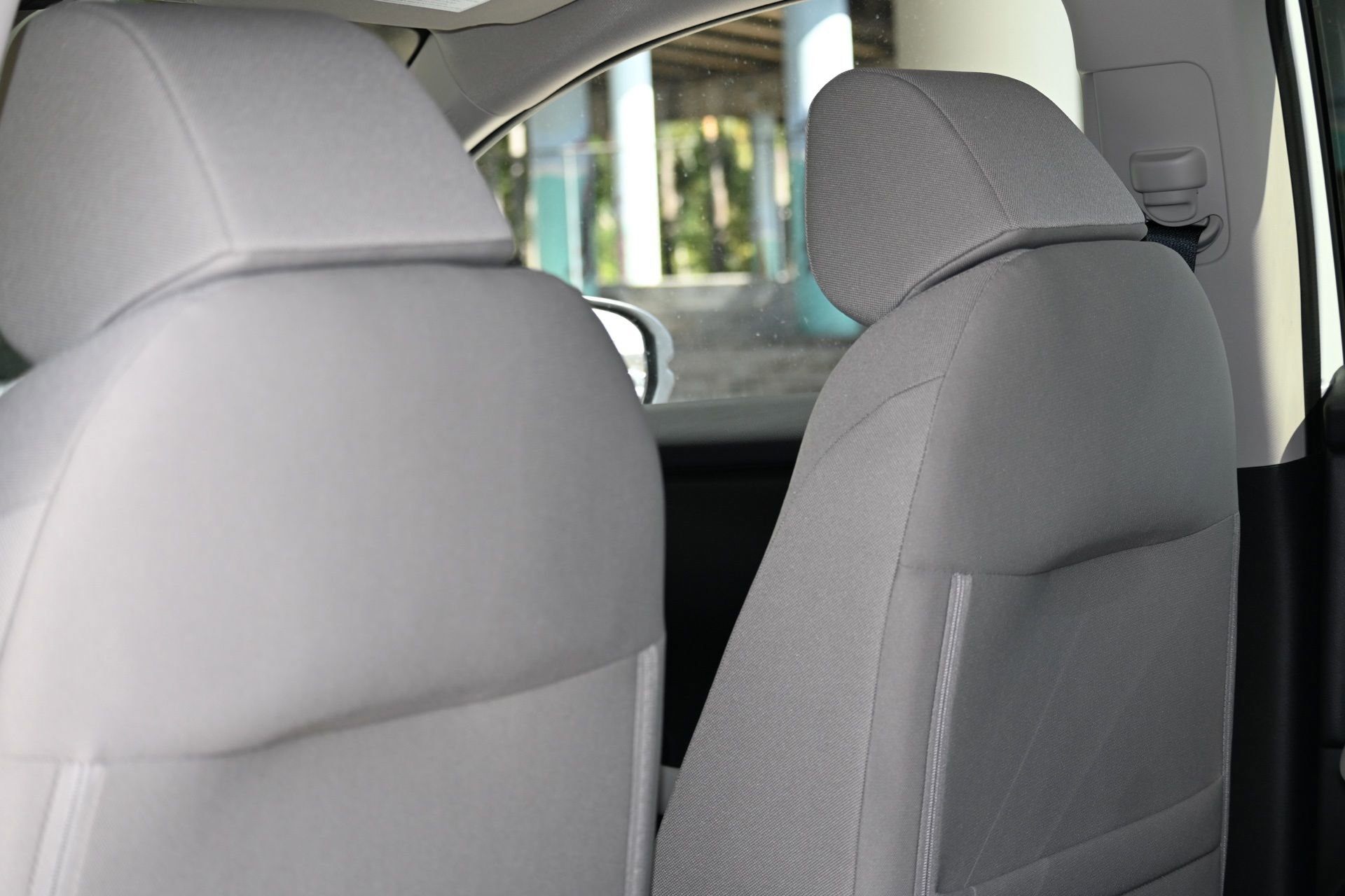 New 2025 Honda HR-V LX image 12