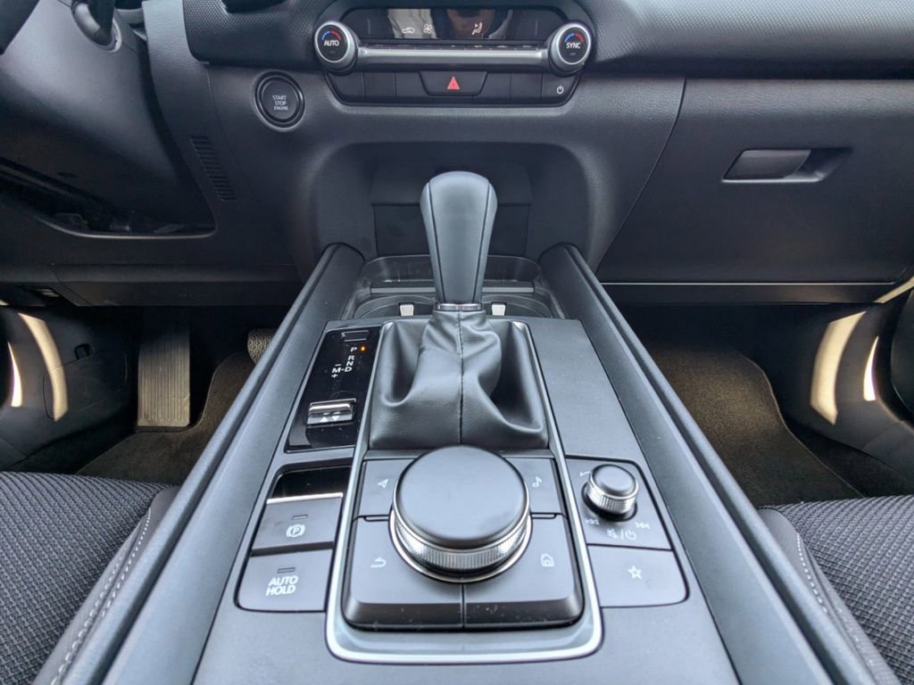 Certified 2025 MAZDA CX-50 AWD 2.5 S w/ Weather Package image 19