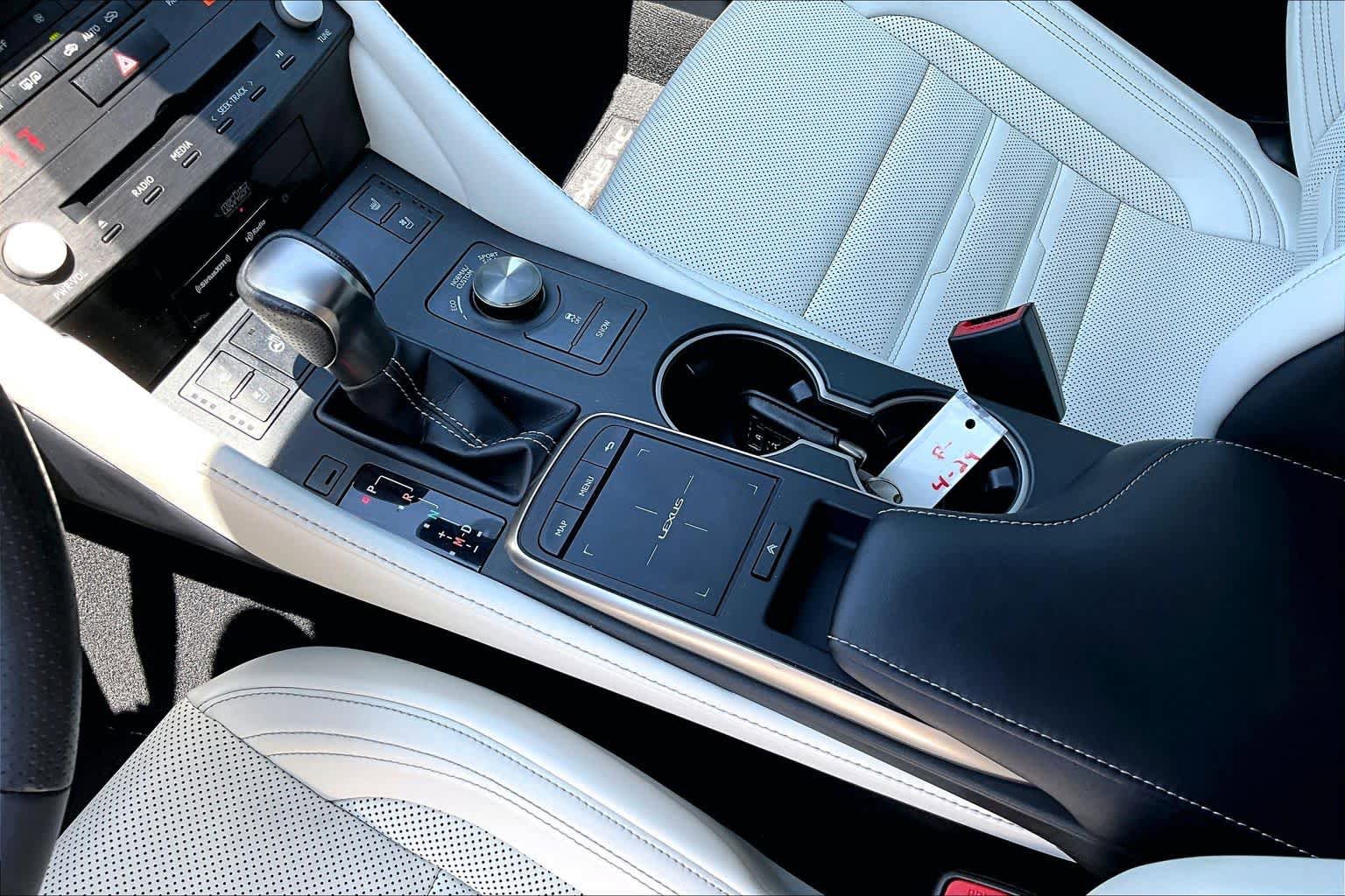 Used 2020 Lexus RC 350 F Sport w/ Accessory Package 2 RWD image 17
