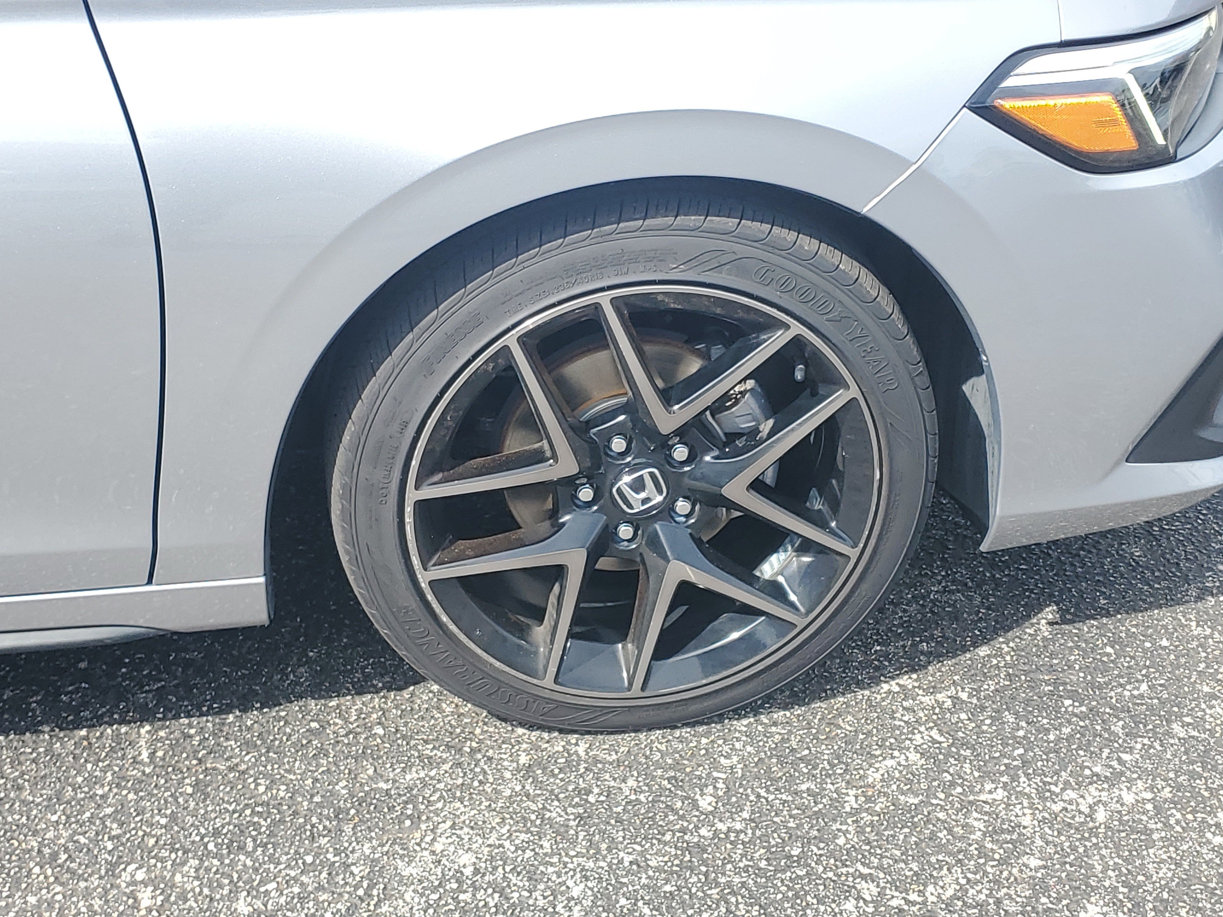Used 2022 Honda Civic Sport Touring image 7