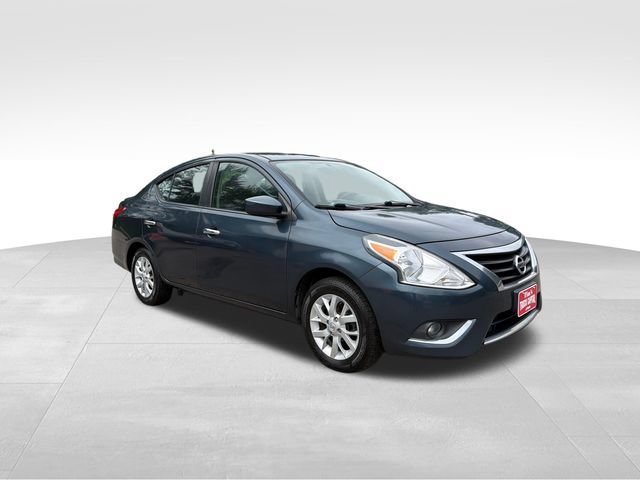 Used 2017 Nissan Versa SV w/ SV Special Edition Package FWD image 1