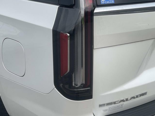 Used 2024 Cadillac Escalade ESV Premium Luxury w/ Performance Package image 10