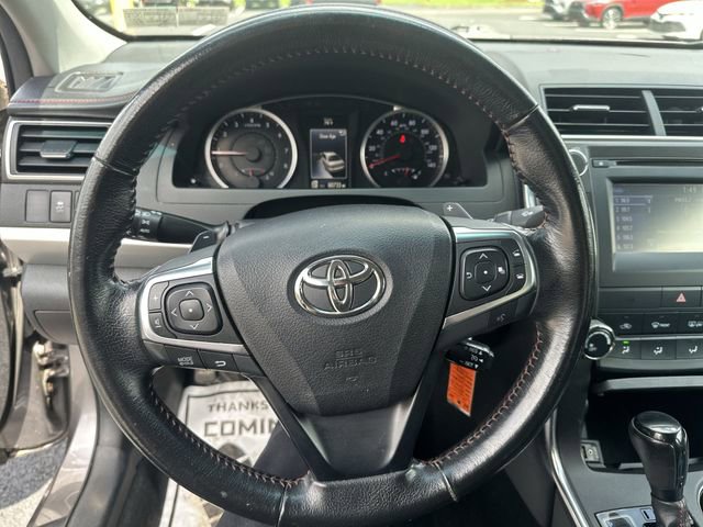 Used 2016 Toyota Camry SE image 14