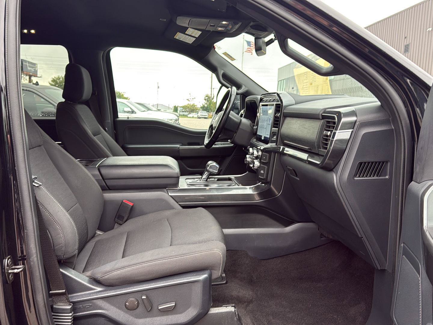 Used 2022 Ford F150 XLT w/ Equipment Group 302A High AWD/4WD image 12