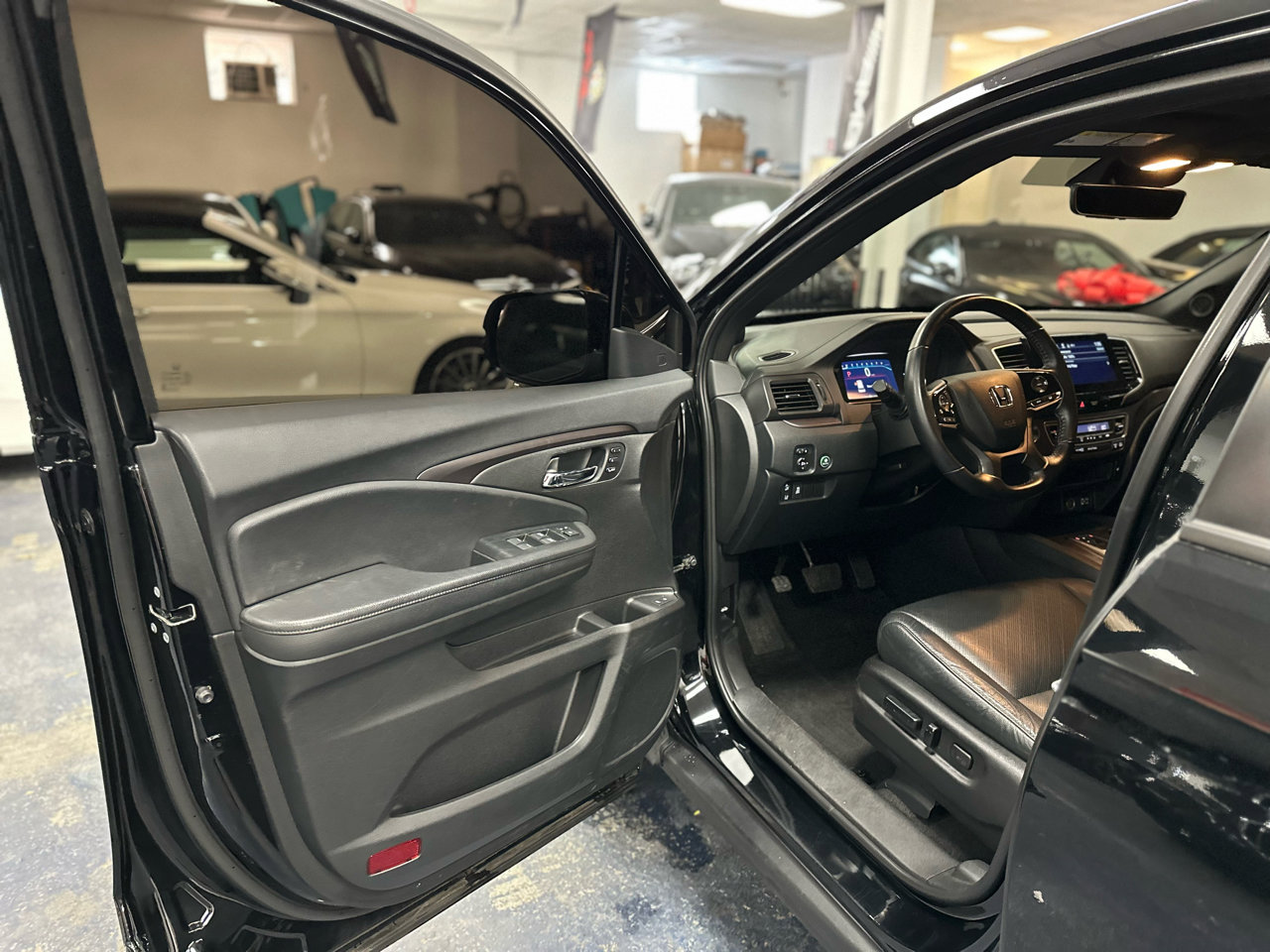 Used 2021 Honda Passport EX-L image 11