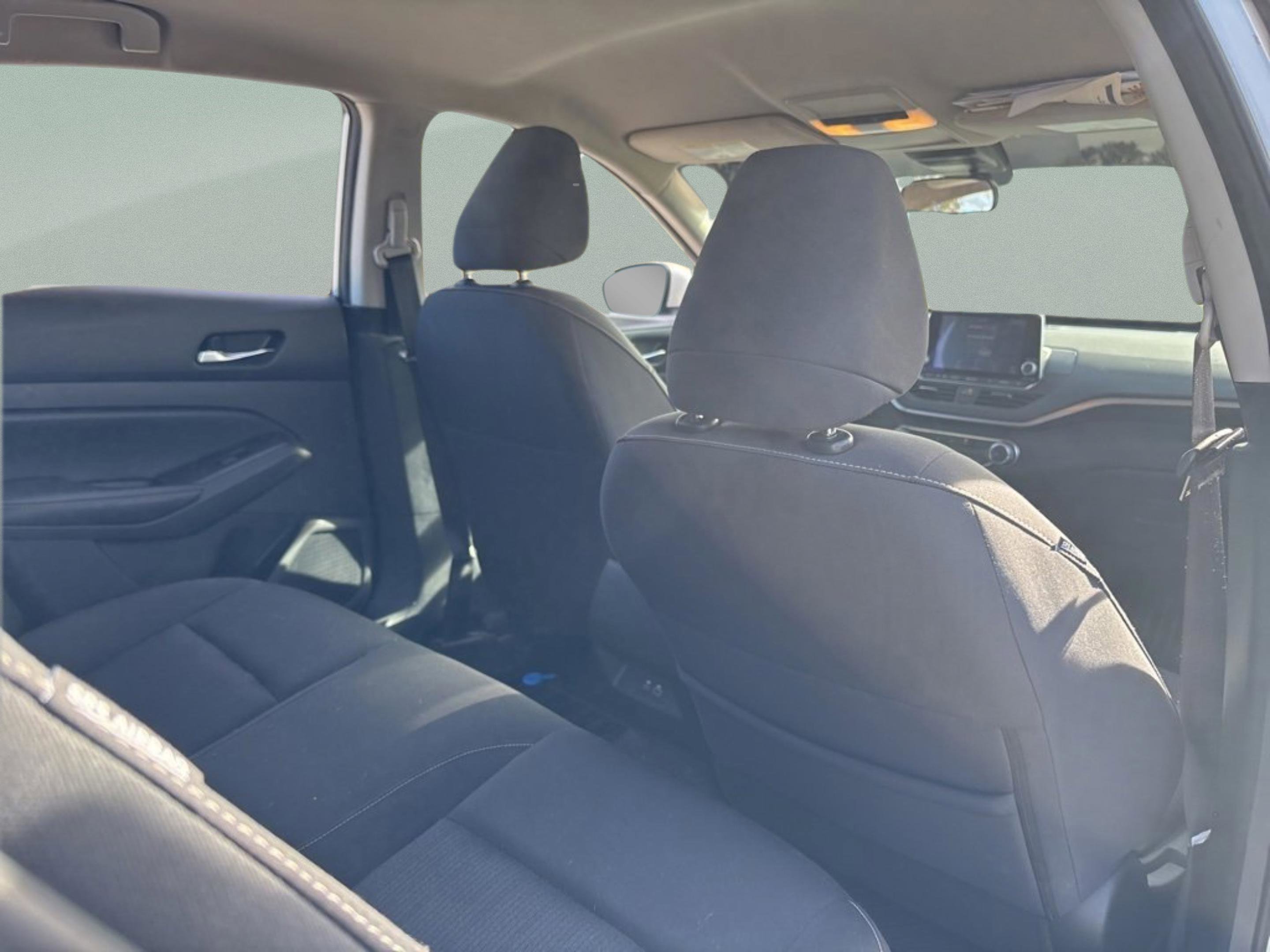 Used 2022 Nissan Altima 2.5 SV image 29