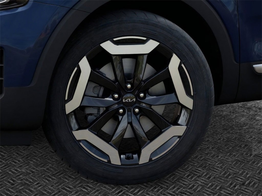 New 2025 Kia Telluride S image 9