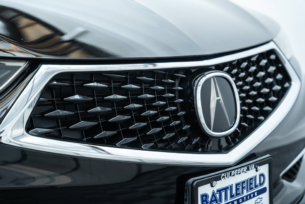 Used 2018 Acura TLX FWD image 10