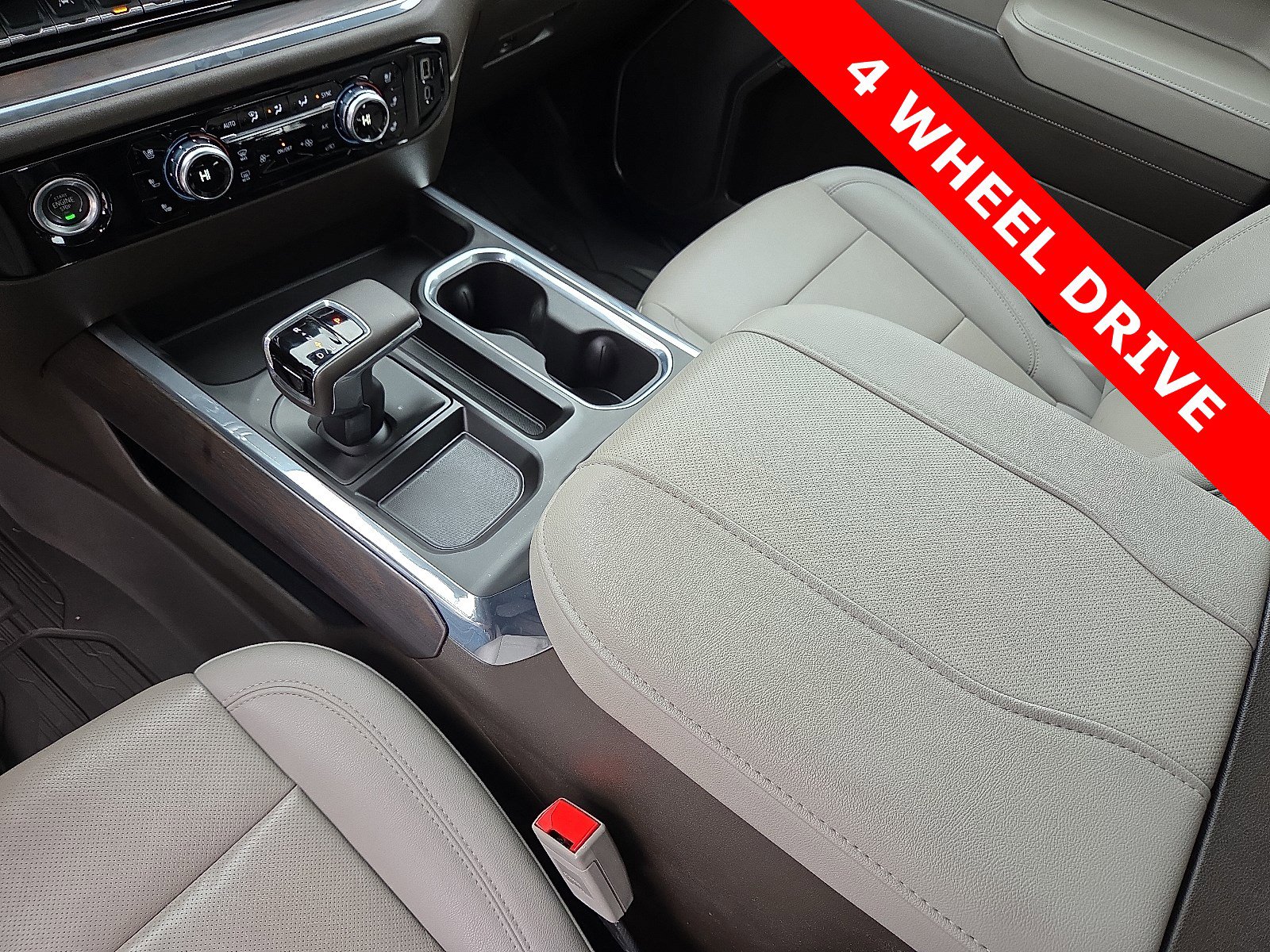 Used 2023 GMC Sierra 1500 SLT image 25