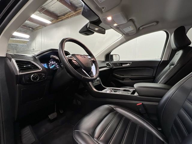 Used 2023 Ford Edge SEL image 10