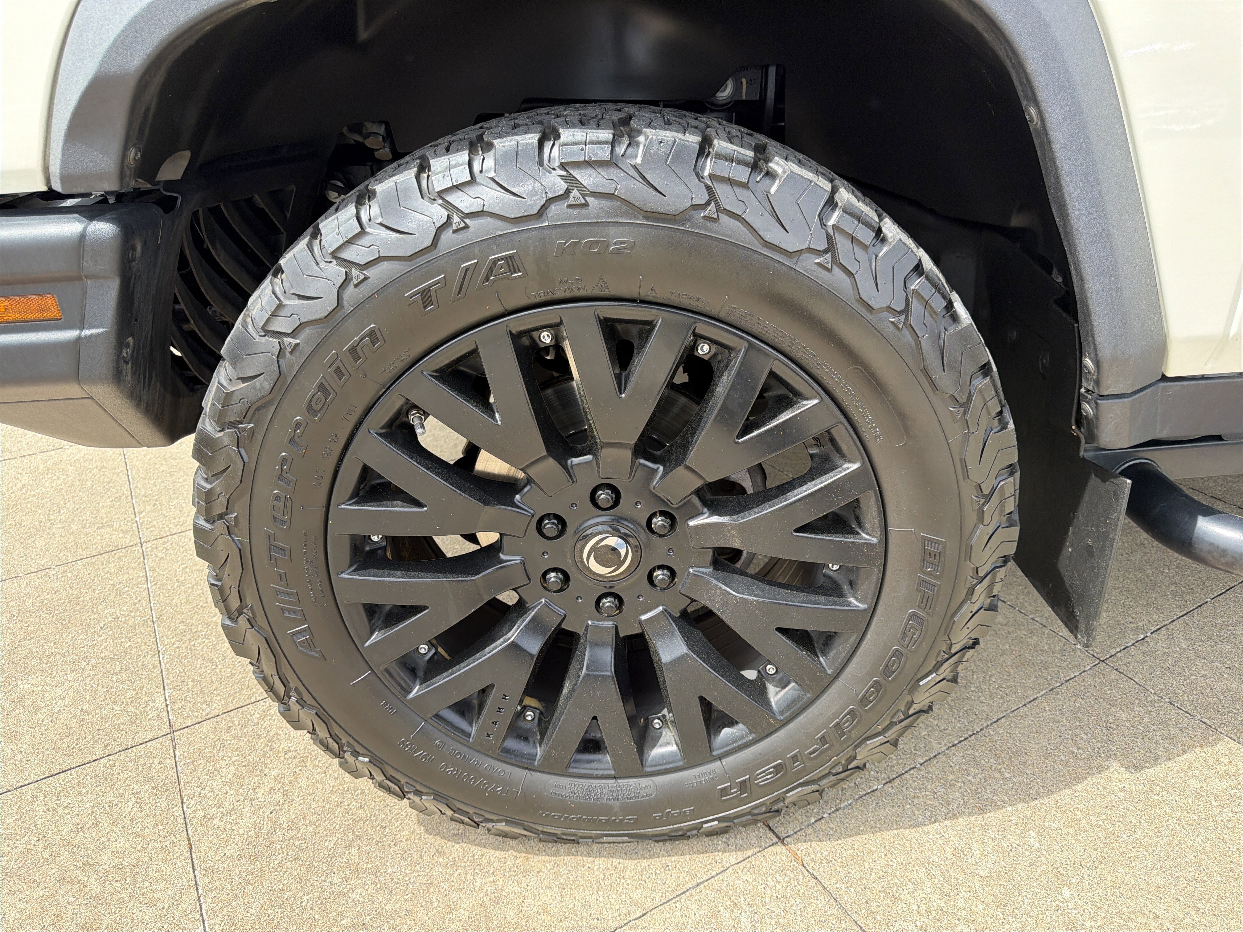 Used 2024 INEOS Grenadier Fieldmaster Edition image 11