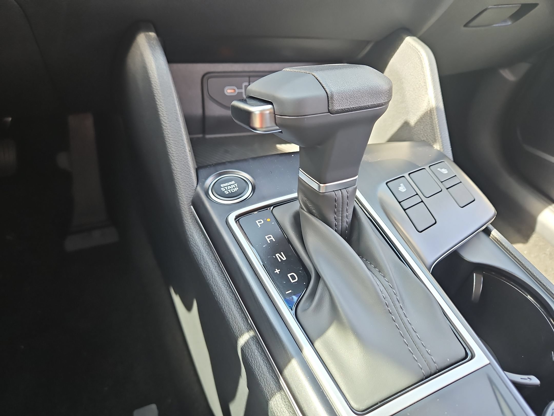 New 2026 Kia Sportage LX FWD image 27