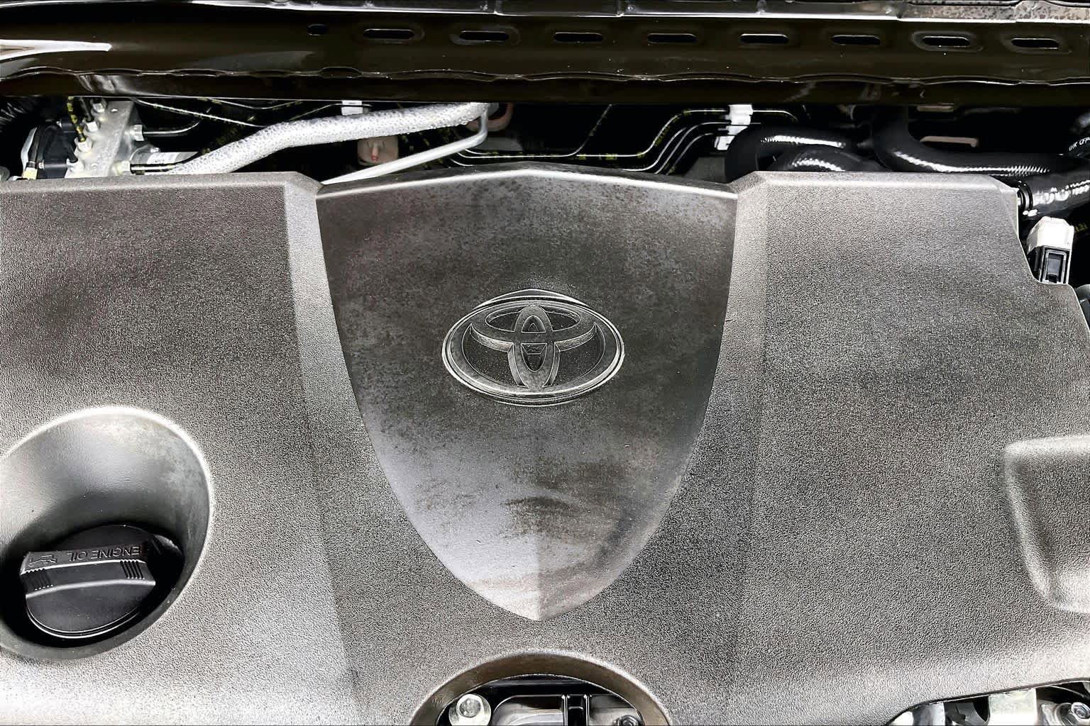 Used 2021 Toyota Camry LE w/ Convenience Package FWD image 33