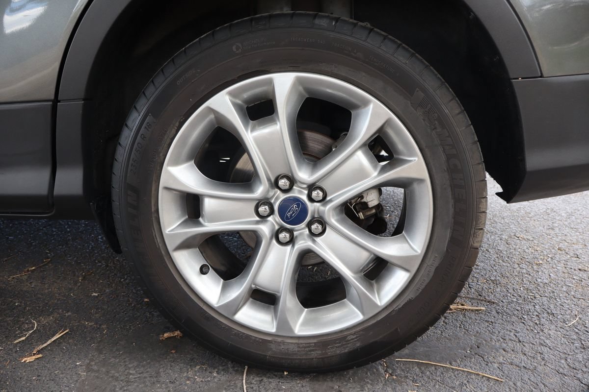 Used 2015 Ford Escape Titanium w/ Equipment Group 301A AWD/4WD image 43