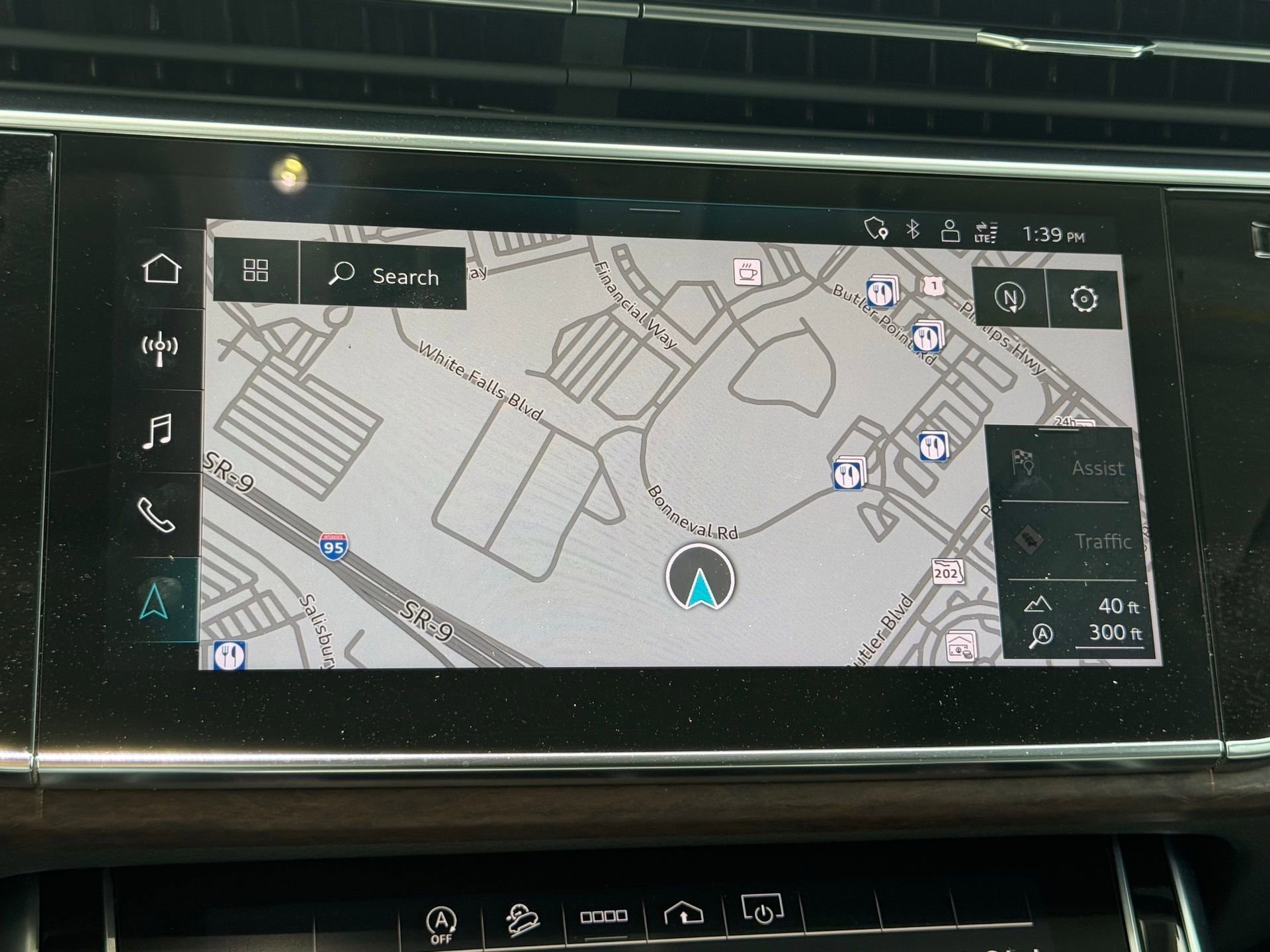 Used 2023 Audi Q8 Premium w/ Convenience Package image 43