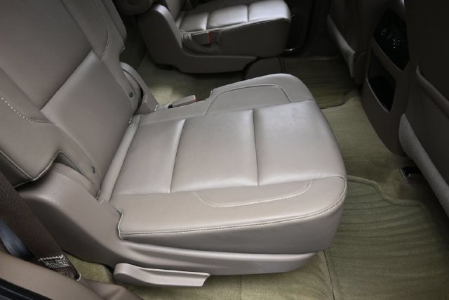 Used 2016 Chevrolet Tahoe LT w/ Luxury Package AWD/4WD image 31