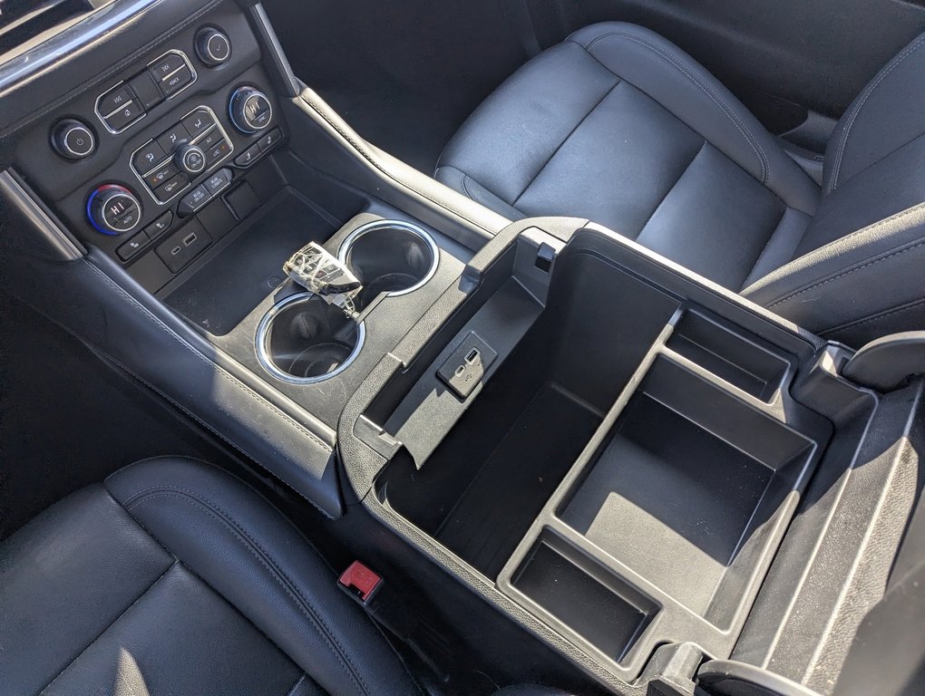 Used 2023 Chevrolet Suburban LT image 37