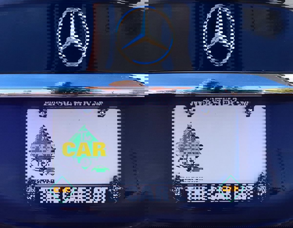 Used 2020 Mercedes-Benz C 300 Sedan w/ Premium Package image 20