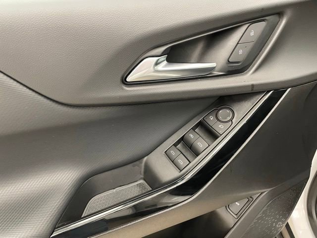 Certified 2025 Chevrolet Equinox LT w/ Convenience Package II image 9