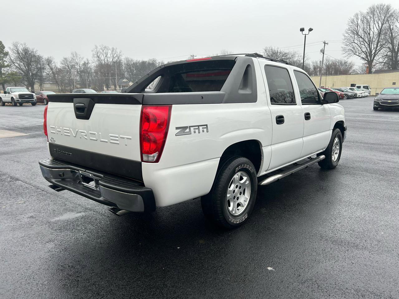 Used 2003 Chevrolet Avalanche 2WD image 5