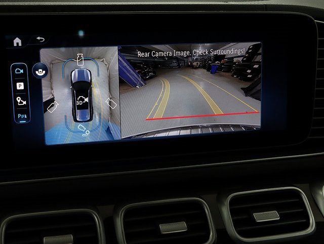 New 2026 Mercedes-Benz GLS 580 4MATIC image 23