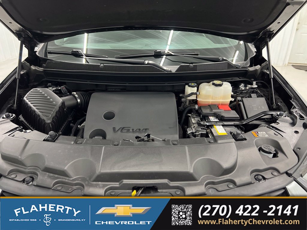 Used 2023 Chevrolet Traverse LT FWD image 16