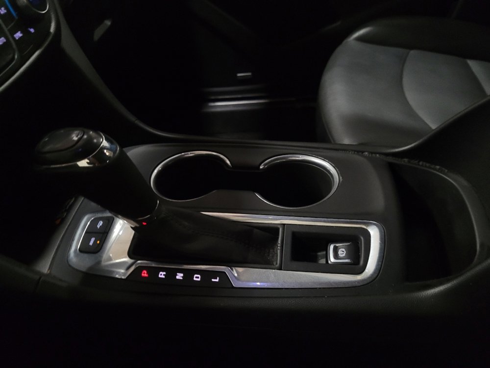 Used 2018 Chevrolet Equinox Premier image 26